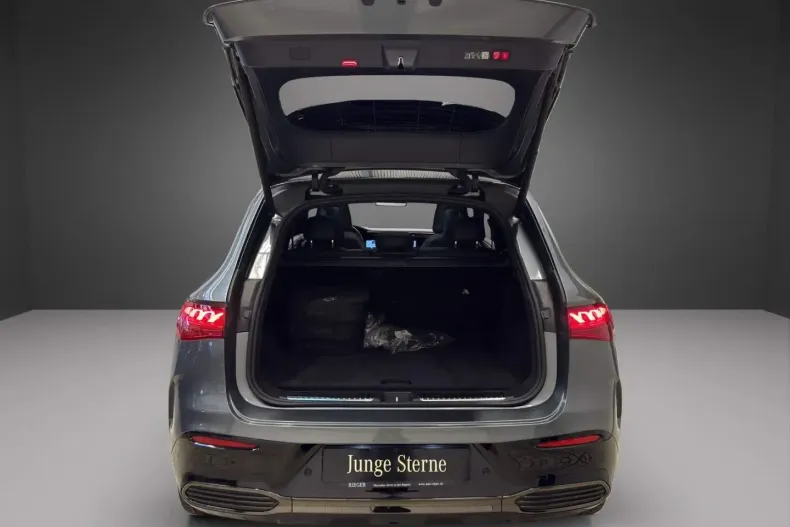 Mercedes-Benz EQE SUV din 2023 cu 18.864 km - oferta MER172766 - foto 12