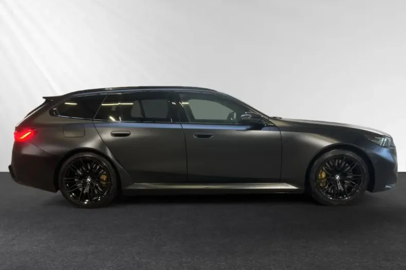 BMW M5 din 2024 cu 18.653 km - oferta BMW172767 - foto 2