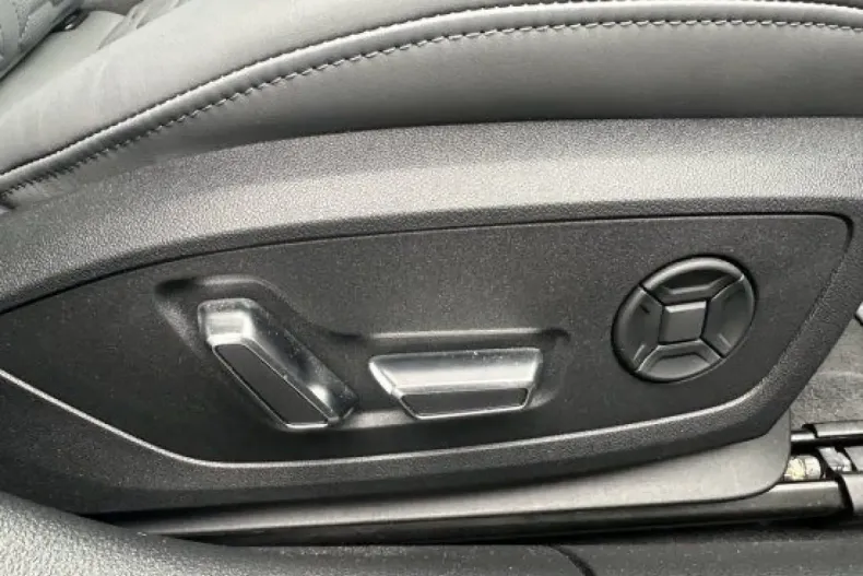 Audi RS6 din 2023 cu 23.183 km - oferta AUD172771 - foto 12