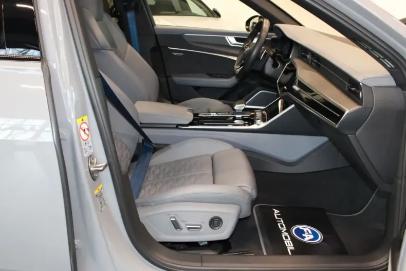 Audi RS6 din 2022 cu 55.900 km - oferta AUD172773 - foto 9