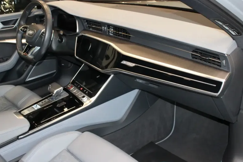 Audi RS6 din 2022 cu 55.900 km - oferta AUD172773 - foto 10