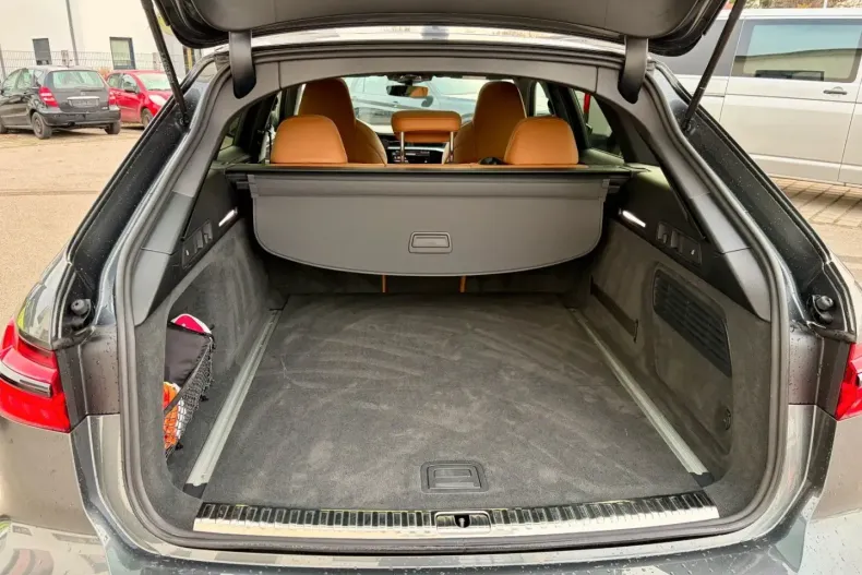 Audi RS6 din 2024 cu 45.000 km - oferta AUD172776 - foto 15