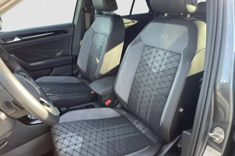 Volkswagen T-Roc din 2025 cu 21.140 km - oferta VOL172777 - foto 8