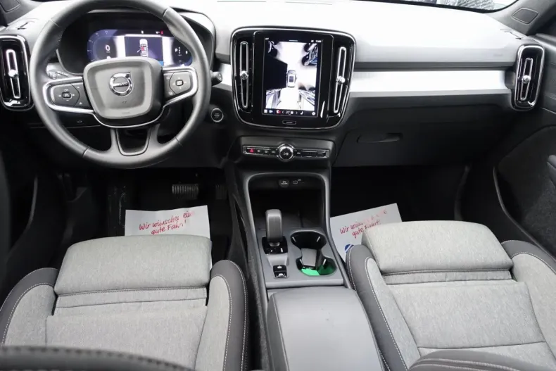 Volvo XC40 din 2025 cu 27.450 km - oferta VOL172780 - foto 11