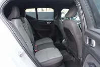 Volvo XC40 din 2025 cu 24.040 km - oferta VOL172782 - foto 9