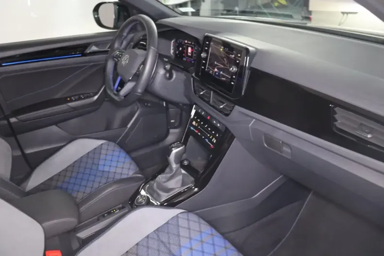 Volkswagen T-Roc din 2024 cu 6.803 km - oferta VOL172783 - foto 13