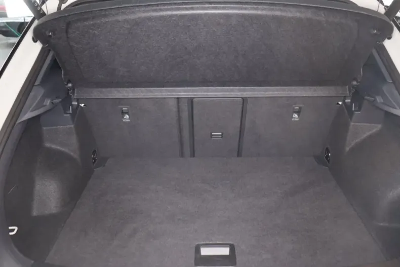 Volkswagen T-Roc din 2024 cu 6.803 km - oferta VOL172783 - foto 16