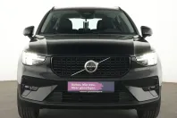 Volvo XC40 din 2023 cu 37.683 km - oferta VOL172784 - foto 2