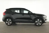 Volvo XC40 din 2023 cu 37.683 km - oferta VOL172784 - foto 4