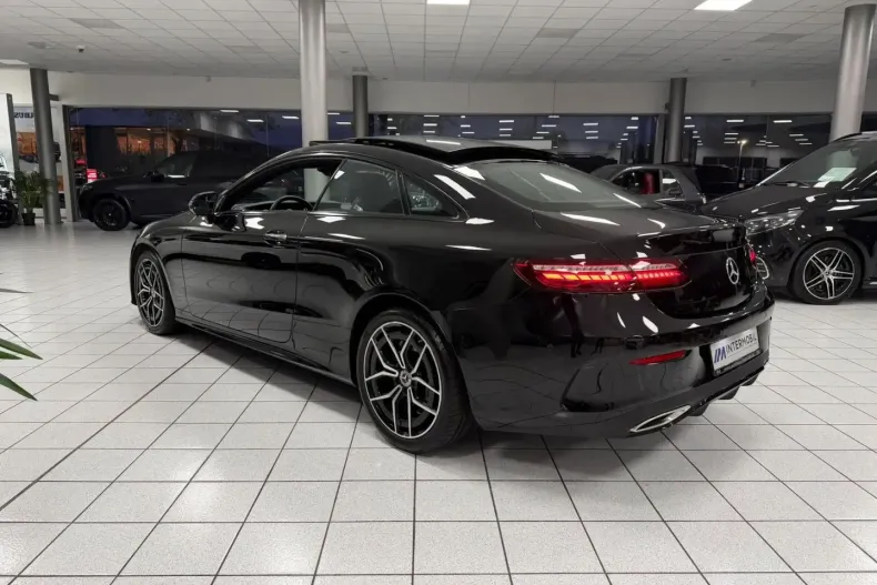 Mercedes-Benz E 450 din 2022 cu 52.187 km - oferta MER172785 - foto 5