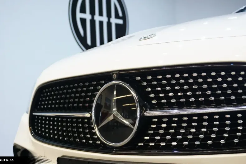 Mercedes-Benz E 450 din 2022 cu 55.403 km - oferta MER172787 - foto 13