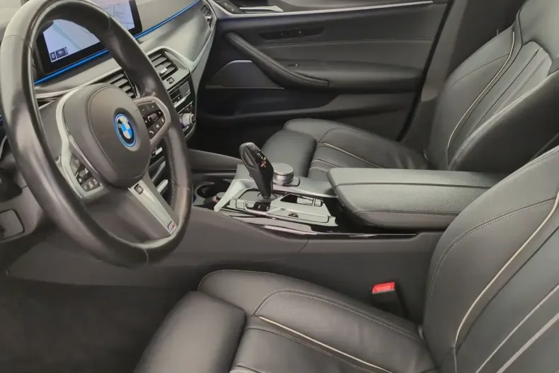 BMW 530 din 2022 cu 116.700 km - oferta BMW172788 - foto 3