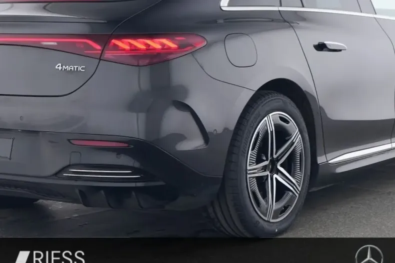 Mercedes-Benz EQE din 2023 cu 47.838 km - oferta MER172794 - foto 4