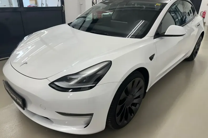 Tesla Model 3 din 2022 cu 29.188 km - oferta TES172796 - foto 1