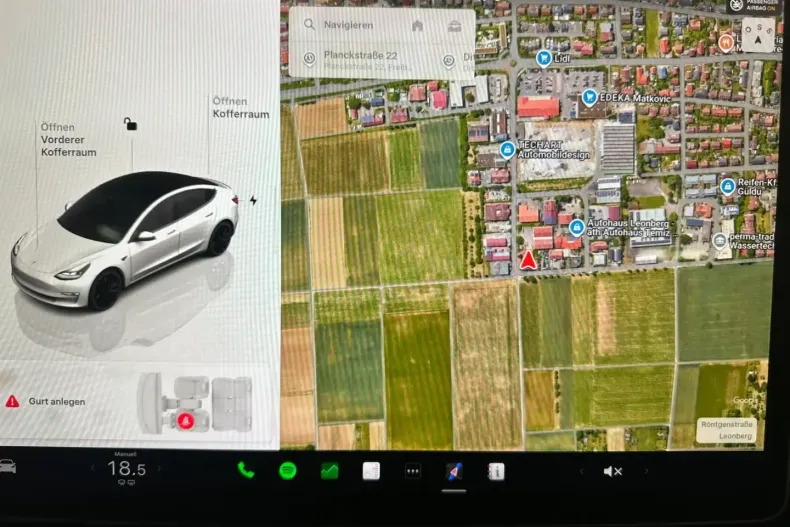 Tesla Model 3 din 2022 cu 29.188 km - oferta TES172796 - foto 13