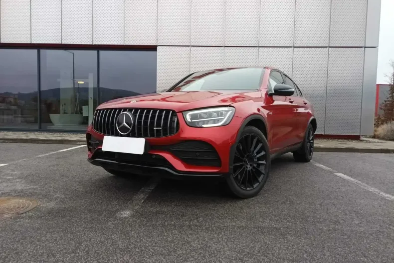 Mercedes-Benz GLC 43 AMG din 2023 cu 18.000 km - oferta MER172798 - foto 1