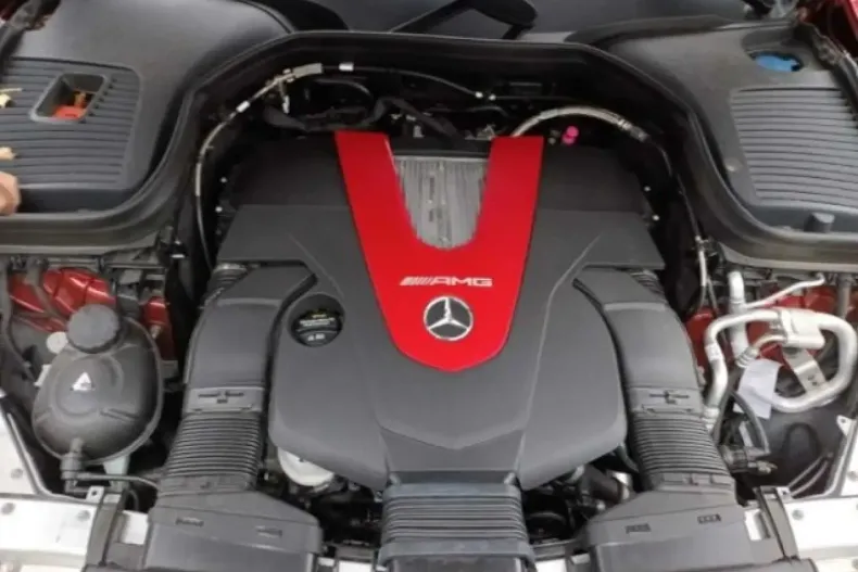 Mercedes-Benz GLC 43 AMG din 2023 cu 18.000 km - oferta MER172798 - foto 3