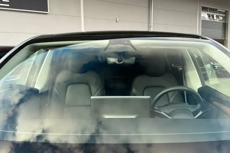 Tesla Model Y din 2023 cu 34.000 km - oferta TES172799 - foto 18