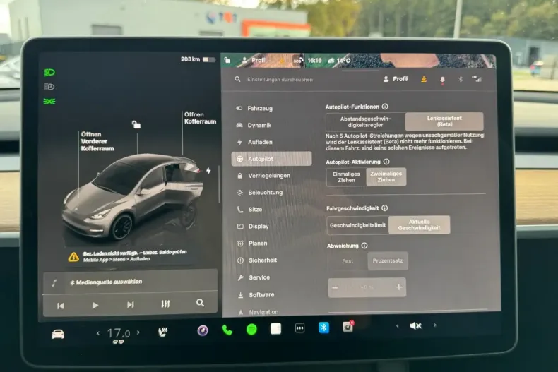Tesla Model Y din 2023 cu 34.000 km - oferta TES172799 - foto 27