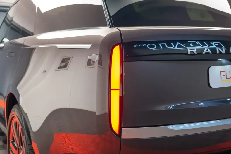 Land Rover Range Rover din 2024 cu 13.819 km - oferta LAN172800 - foto 6