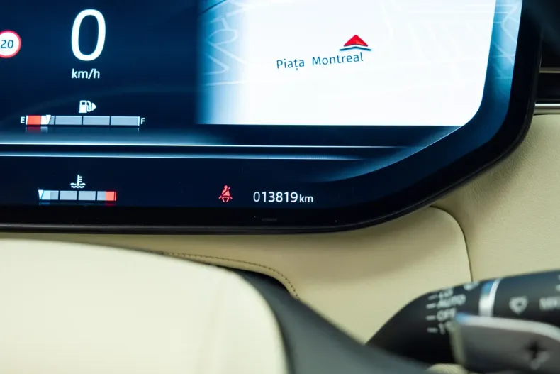 Land Rover Range Rover din 2024 cu 13.819 km - oferta LAN172800 - foto 19