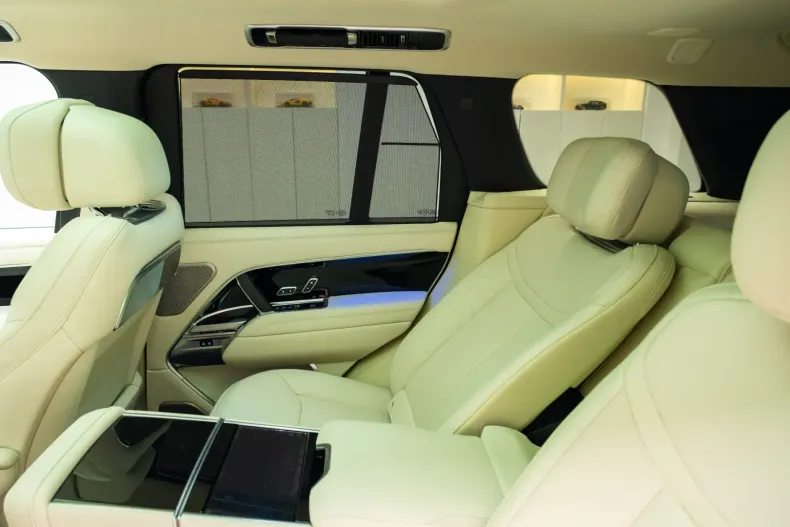 Land Rover Range Rover din 2024 cu 13.819 km - oferta LAN172800 - foto 29