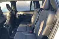 Volvo XC90 din 2025 cu 20.000 km - oferta VOL172802 - foto 2