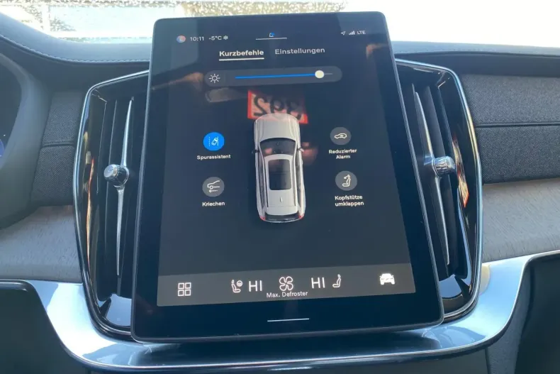 Volvo XC90 din 2025 cu 20.000 km - oferta VOL172802 - foto 14