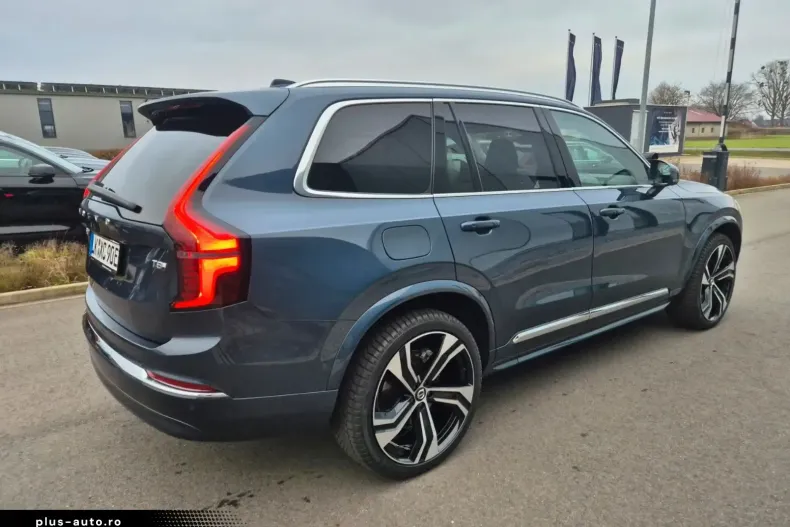 Volvo XC90 din 2025 cu 6.500 km - oferta VOL172804 - foto 6