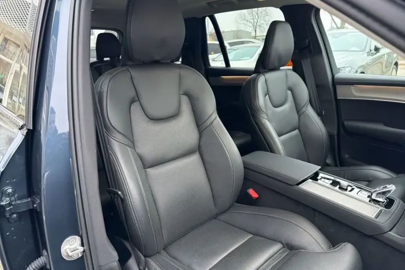 Volvo XC90 din 2025 cu 15.350 km - oferta VOL172806 - foto 16