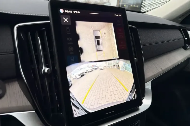 Volvo XC90 din 2025 cu 15.350 km - oferta VOL172806 - foto 28