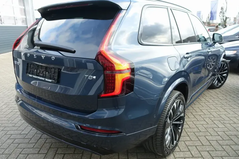 Volvo XC90 din 2025 cu 23.690 km - oferta VOL172807 - foto 2