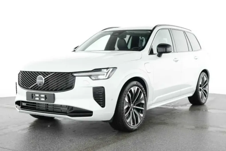 Volvo XC90 din 2025 cu 17.300 km - oferta VOL172811 - foto 1