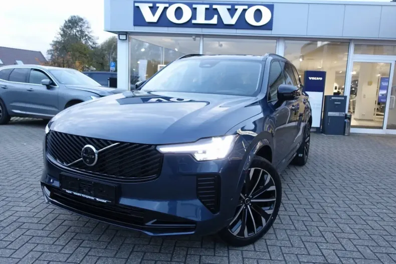 Volvo XC90 din 2025 cu 15.200 km - oferta VOL172812 - foto 1