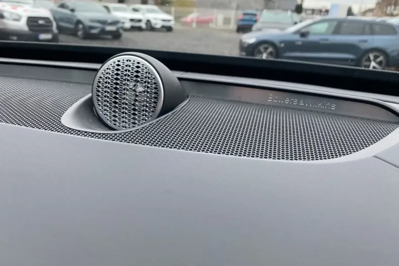 Volvo XC90 din 2025 cu 23.849 km - oferta VOL172814 - foto 14