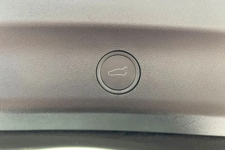 Tesla Model Y din 2022 cu 43.200 km - oferta TES172817 - foto 9