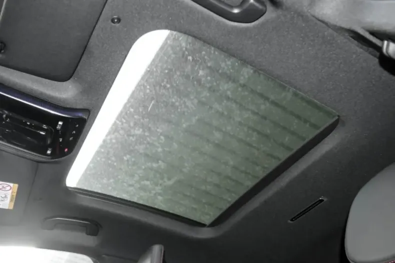 Mercedes-Benz GLC 43 AMG din 2024 cu 7.650 km - oferta MER172818 - foto 3