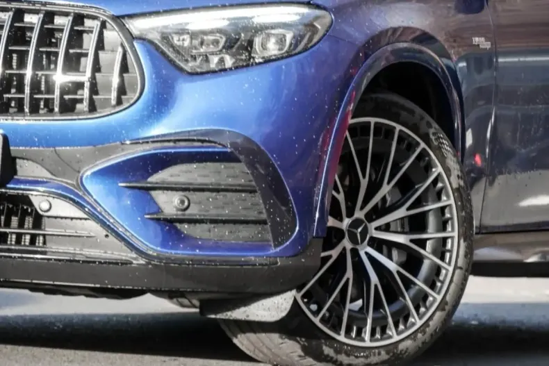 Mercedes-Benz GLC 43 AMG din 2024 cu 7.650 km - oferta MER172818 - foto 4