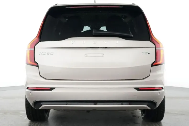 Volvo XC90 din 2025 cu 25.438 km - oferta VOL172821 - foto 3