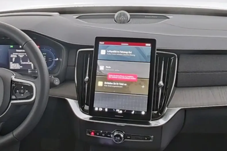 Volvo XC90 din 2025 cu 25.438 km - oferta VOL172821 - foto 15