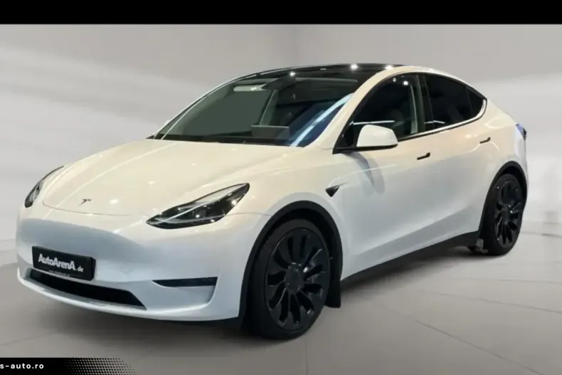 Tesla Model Y din 2023 cu 40.988 km - oferta TES172823 - foto 1