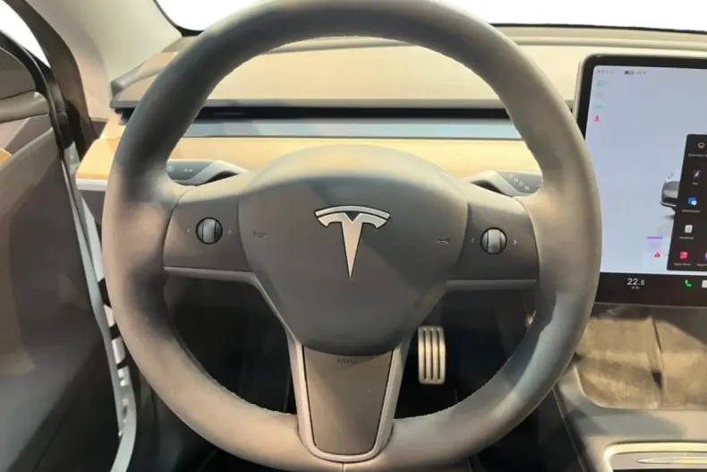 Tesla Model Y din 2023 cu 40.988 km - oferta TES172823 - foto 10