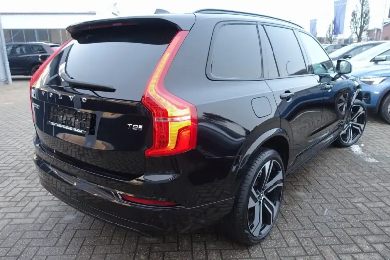 Volvo XC90 din 2024 cu 13.204 km - oferta VOL172824 - foto 2