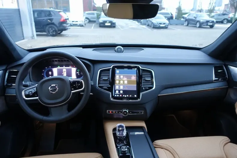 Volvo XC90 din 2024 cu 13.204 km - oferta VOL172824 - foto 19