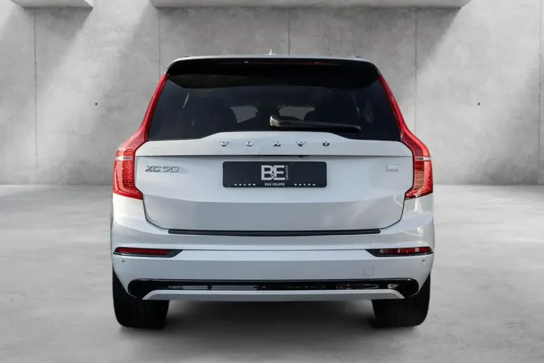 Volvo XC90 din 2024 cu 32.257 km - oferta VOL172826 - foto 3