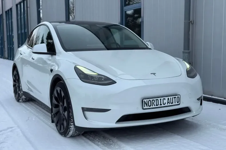 Tesla Model Y din 2022 cu 49.100 km - oferta TES172827 - foto 9