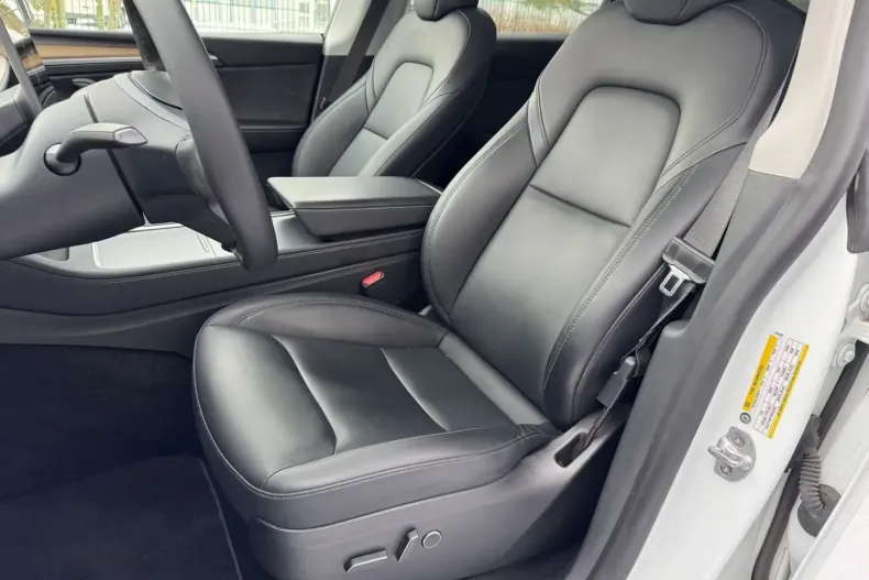 Tesla Model Y din 2022 cu 49.100 km - oferta TES172827 - foto 11