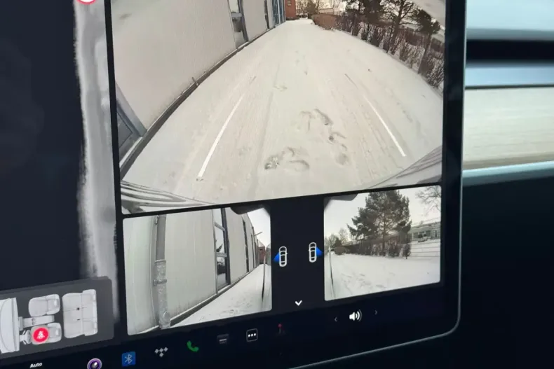 Tesla Model Y din 2022 cu 49.100 km - oferta TES172827 - foto 26