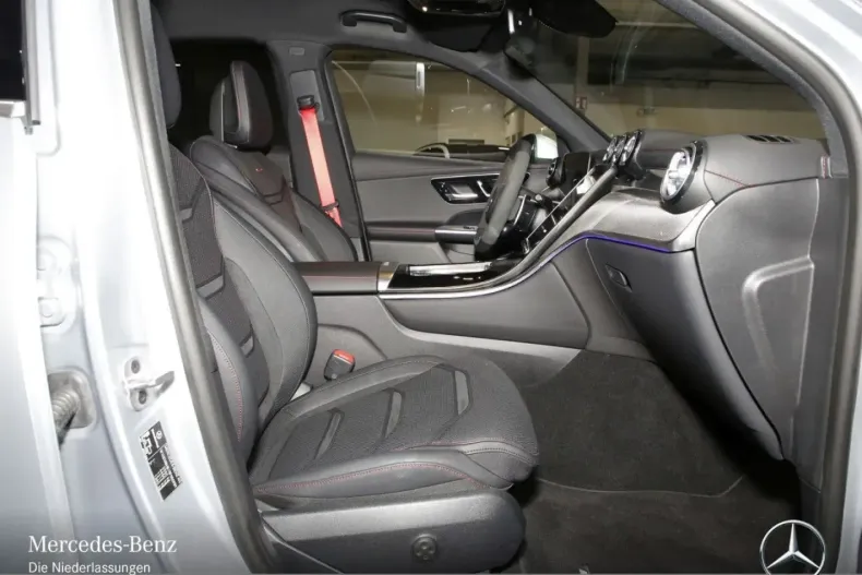 Mercedes-Benz GLC 43 AMG din 2023 cu 6.052 km - oferta MER172828 - foto 2