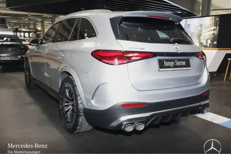 Mercedes-Benz GLC 43 AMG din 2023 cu 6.052 km - oferta MER172828 - foto 9